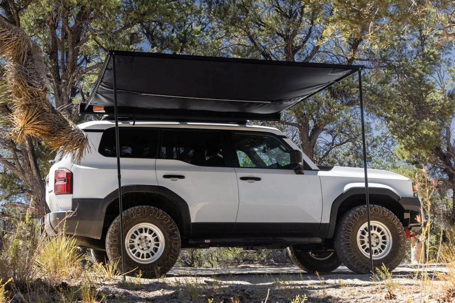 ARB Hard Case Awning w/ Light - 8.2ft / 2.5m