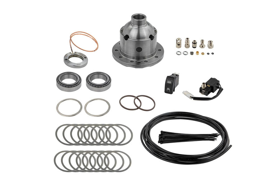 ARB Front and Rear Locker and Compact Air Compressor Package