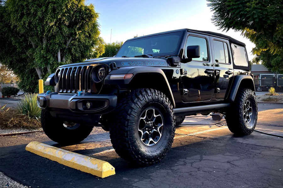 EVO Manufacturing 2.5 Enforcer Overland Lift Kit Stage 4 - No Shocks