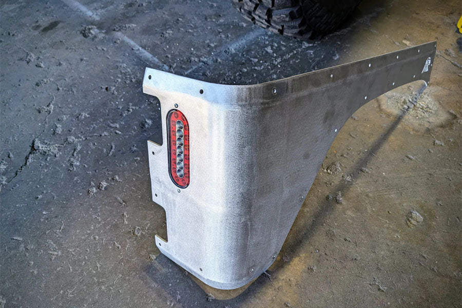 Next Venture Motorsports Rear Aluminum Corner Armor w/ 6in Oval LED Cutout