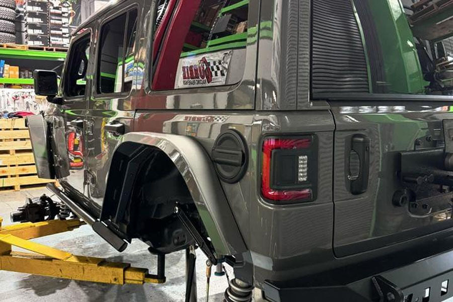 Next Venture Motorsports Aluminum High Line Rear Fender Flares - Mount w/o Corner Armor