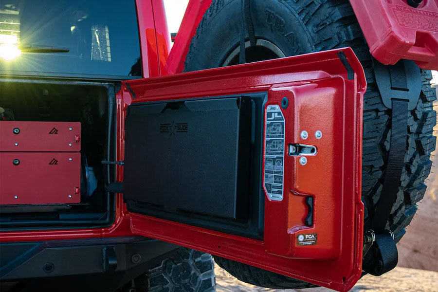 Rock Slide Engineering Tailgate Table
