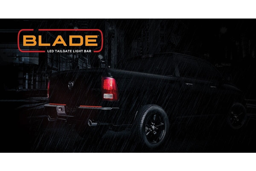 Putco 18in Red/White Split Blade LED Tailgate Light Bars - Pair