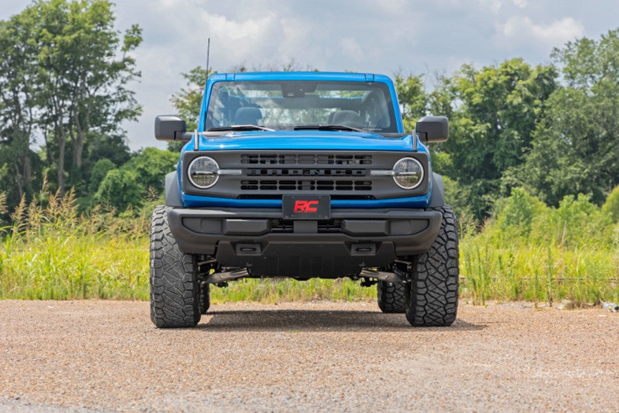 Rough Country 2 Inch Lift Kit, Lifted Struts