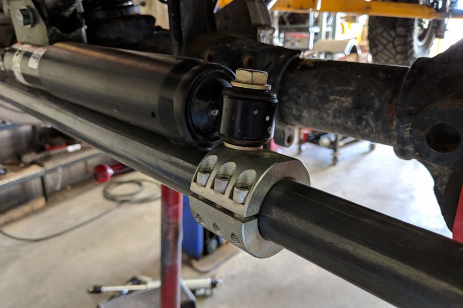 Synergy Manufacturing Steering Stabilizer Tie Rod Clamp, 1 5/8in for 1.625in OD Tie Rods