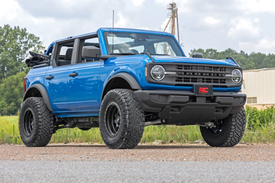 Rough Country 2 Inch Lift Kit, Lifted Struts