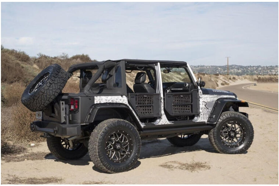 Rampage Trailview Tonneau Top w/ Fold-Back Sunroof