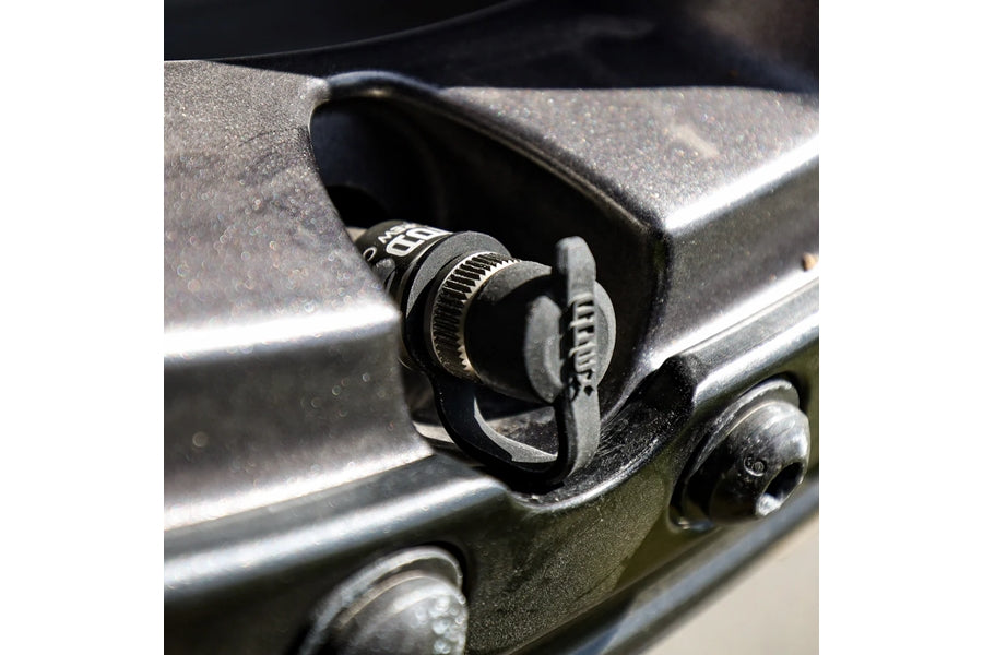 Apex Performance Flip to Deflate Cap - Single