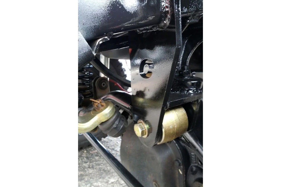 Clayton Off Road Adjustable Front Track Bar w/Drop Bracket