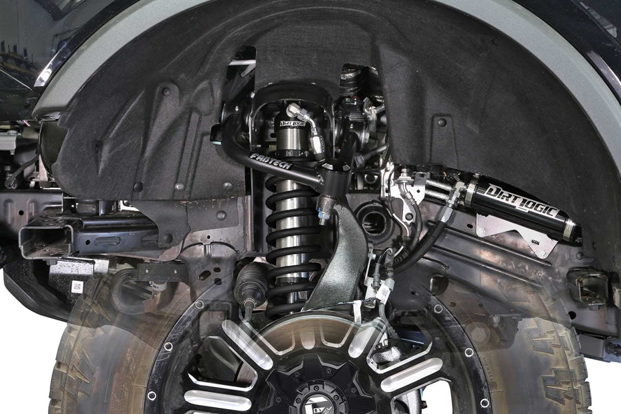 FabTech 3in UniBall UCA Lift Kit w/ Coilovers